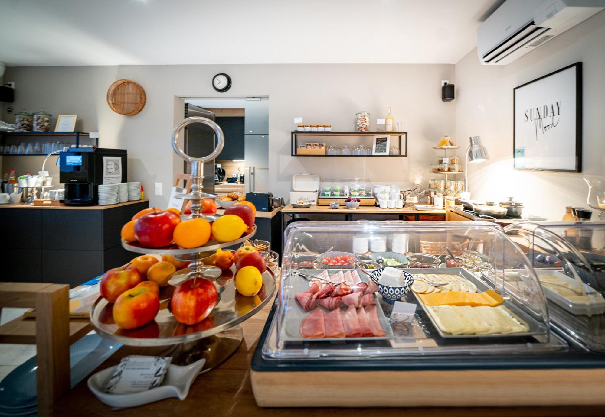 Bodenseezeit Apartmenthotel Garni Линдау Екстериор снимка